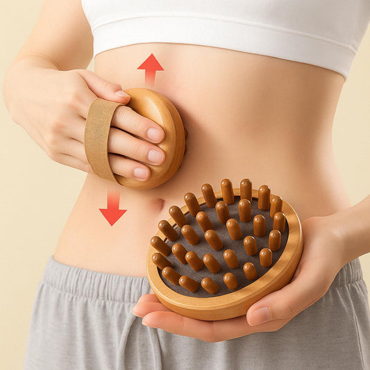 Brosse de massage anti-cellulite en bois naturel vue de face